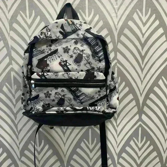 NWT Disney’s The Nightmare Before Christmas backpack. - Picture 1 of 7